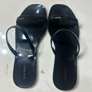 Old Navy Jelly Shoes Size 8
